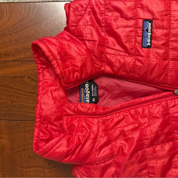 Patagonia Nano Puff Jacket – Red – Men’s XL - Picture 8 of 9